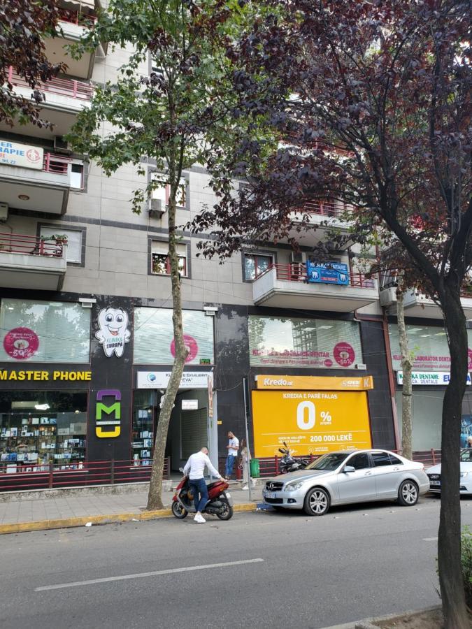 Moraceae Lovely Apartment Тирана Екстериор снимка