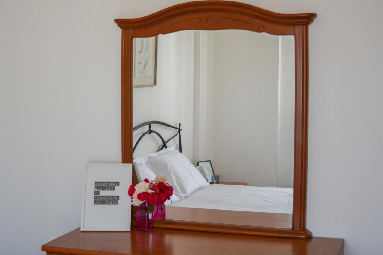Moraceae Lovely Apartment Тирана Екстериор снимка
